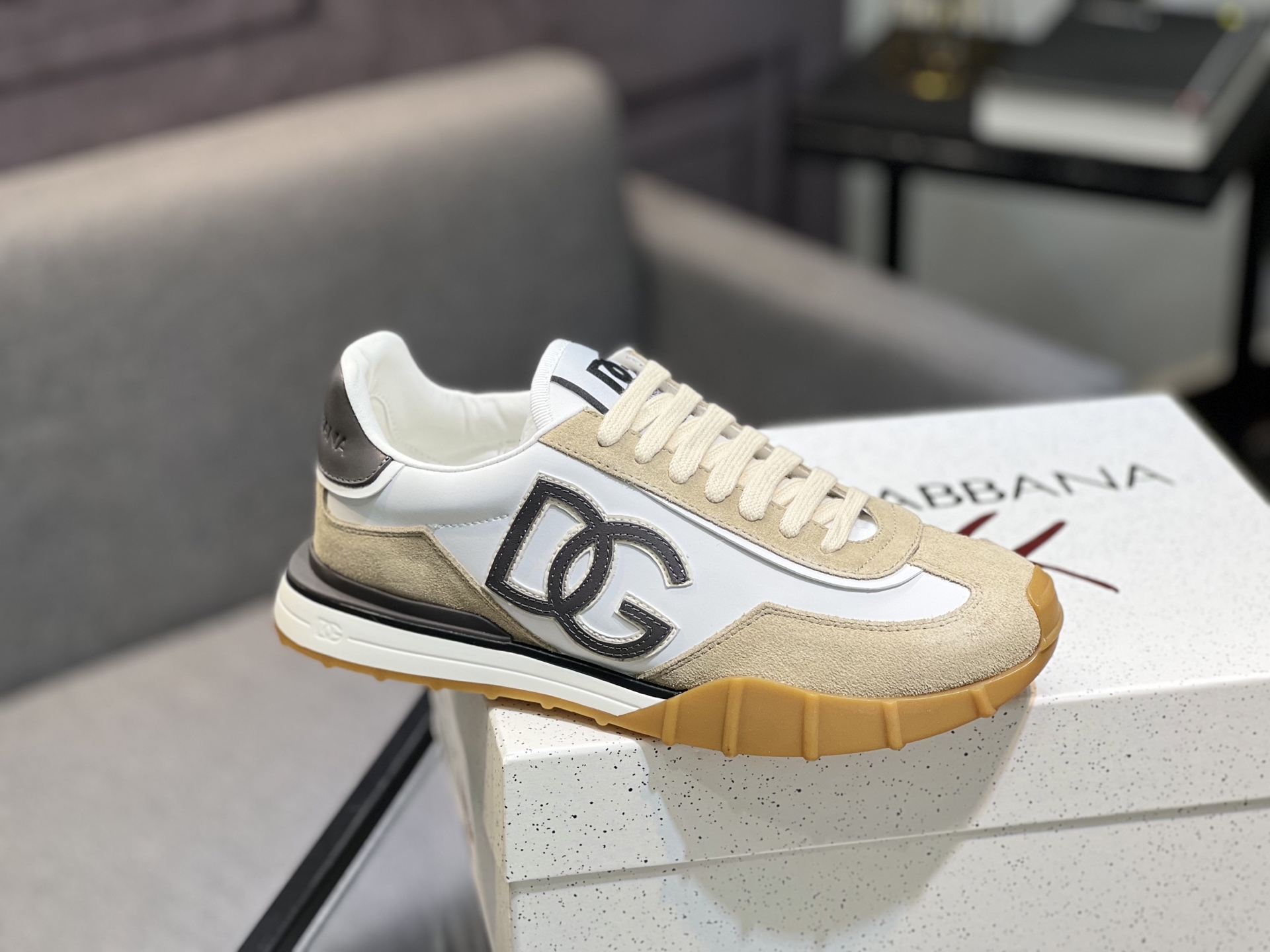 olce & Gabbana shoe